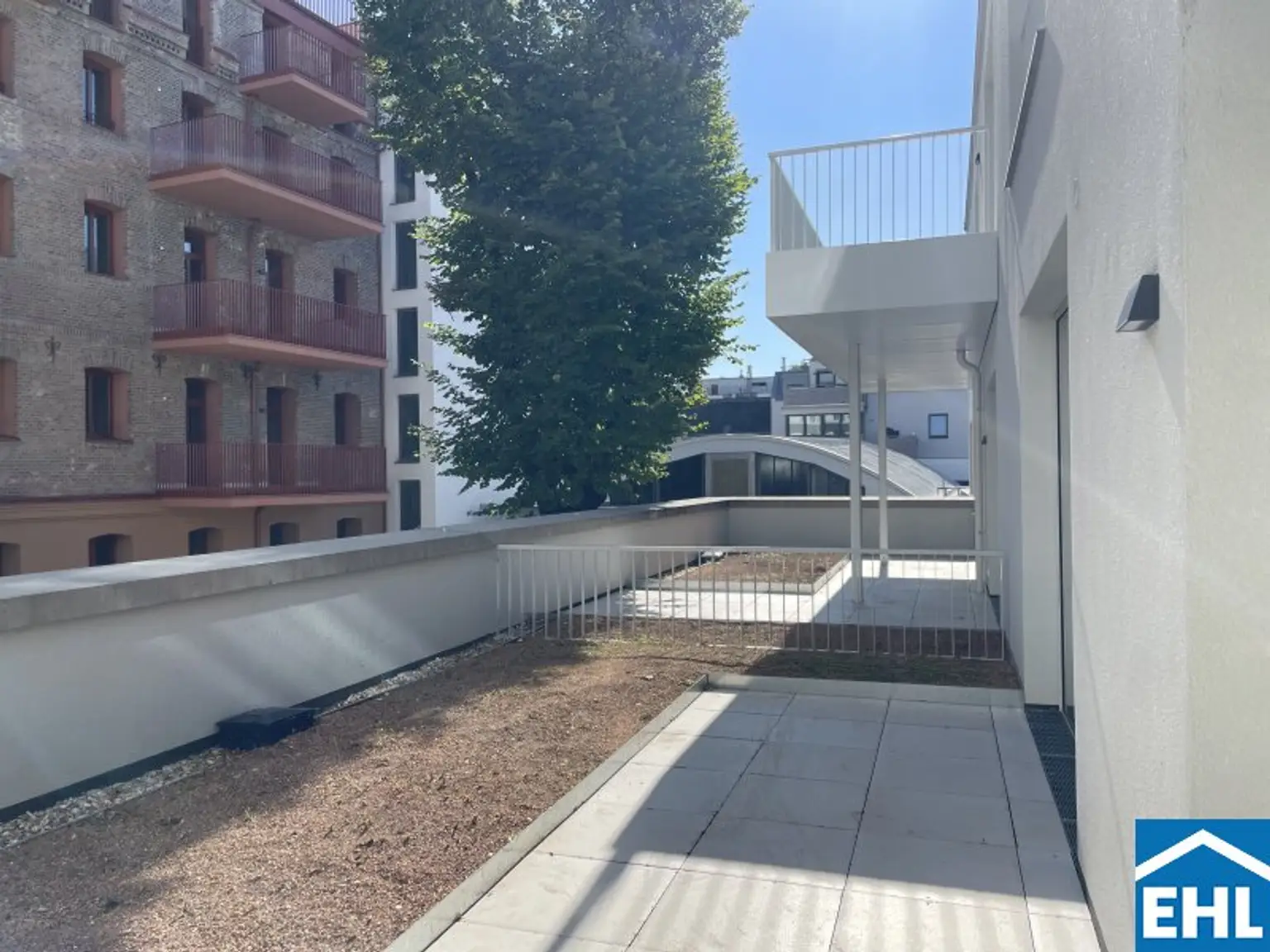 Exklusives Wohnen im Apostelhof! Altbau trifft auf modernen Neubau