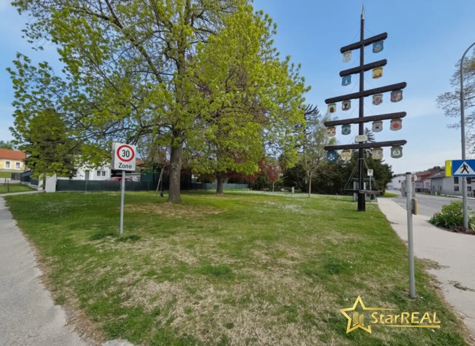 Ihr Traum vom Eigenheim – gestalten Sie selbst! Bungalow-Rohbau mit 485 m² Eigengrund, 2 Terrassen & Carport.