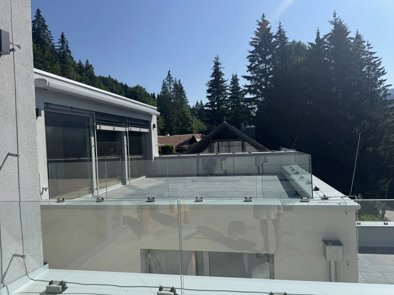 Terrasse Nachbarwohnung