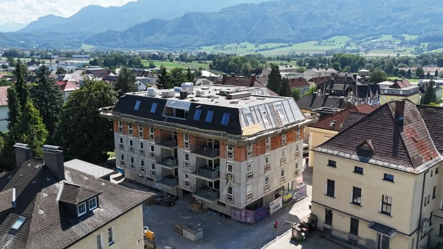 Neubauprojekt "STADTHAUS D2" Kirchdorf - Rohbau fertig