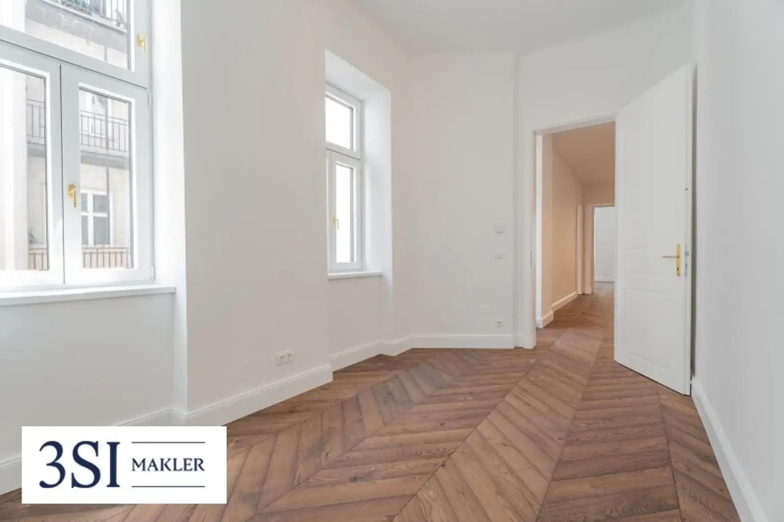 Wunderschöne Stilaltbauwohnung mit Loggia – perfekt für Paare und Familien