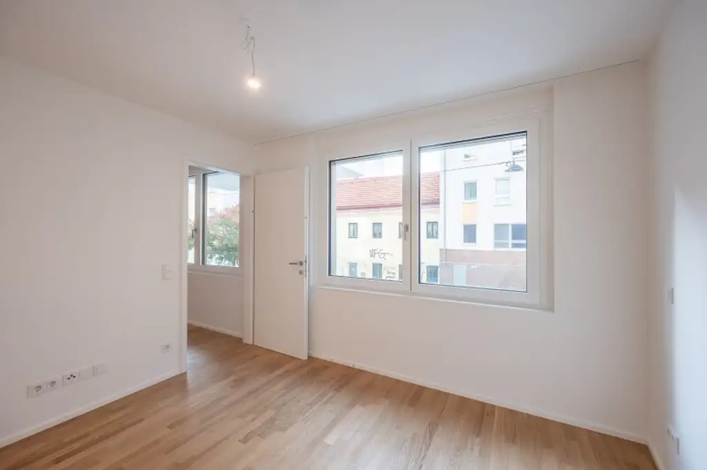 ++MOLLARD 50++ Moderne 3-Zimmer-Wohnung mitten im Herzen der Stadt (1/12)