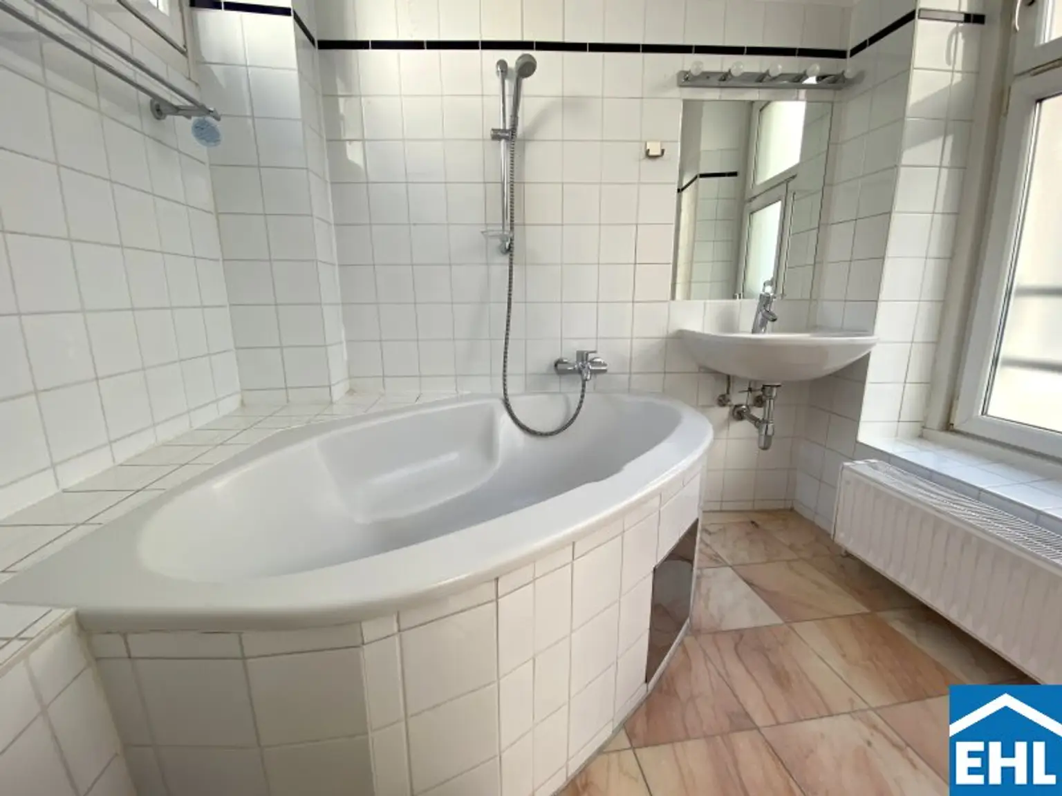 Großzügige 2,5 Zimmerwohnung nahe der Mariahilfer Straße
