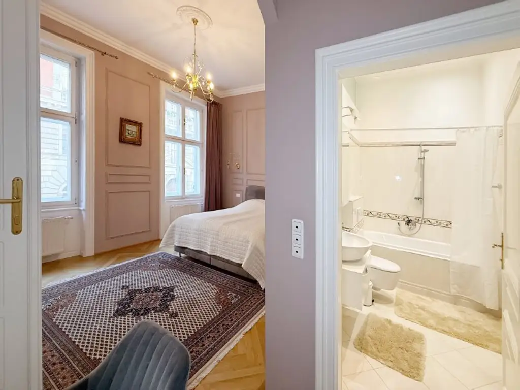 Fully furnished apartment - within walking distance to the 1st district, also available for short-term rentals.