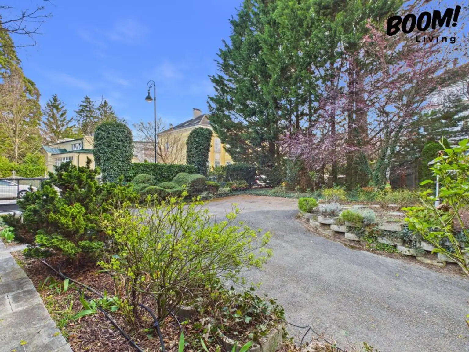 Villa in Baden mit Garten & Grünblick - Großzügiges Wohnen in absoluter Ruhelage nahe Rosarium