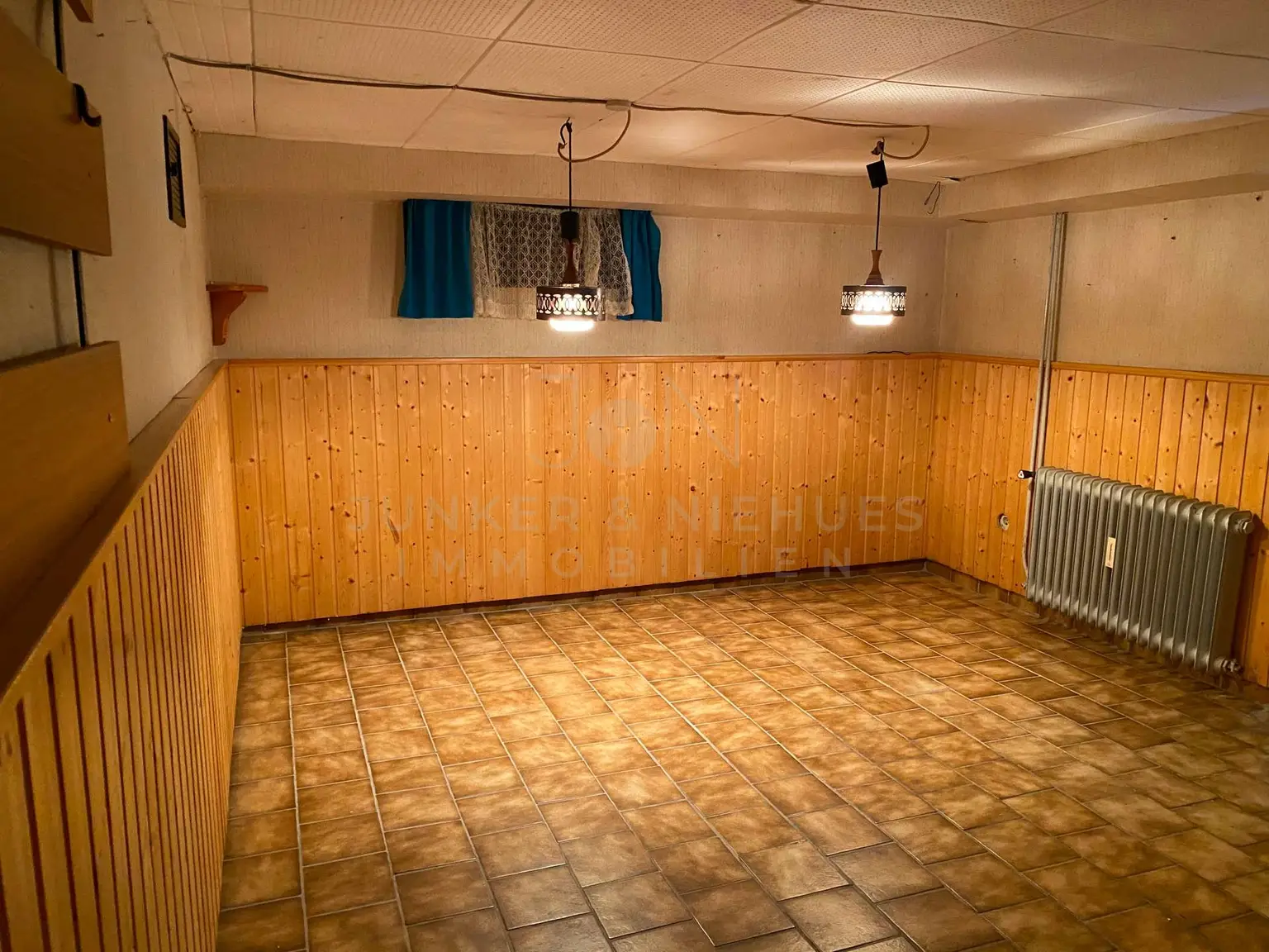 Kellerraum Bar