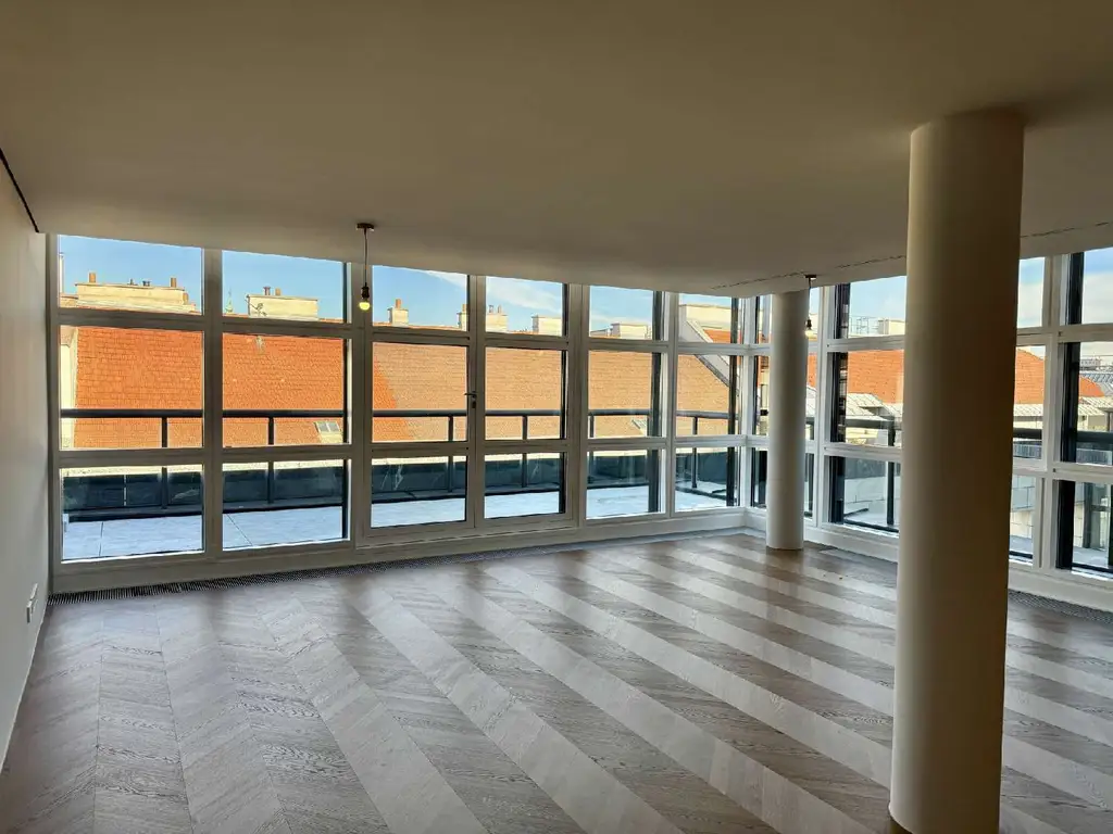 Stilvoll Wohnen mit Terrassen in luftigen Höhen: Prestige-Lage Ringstraße