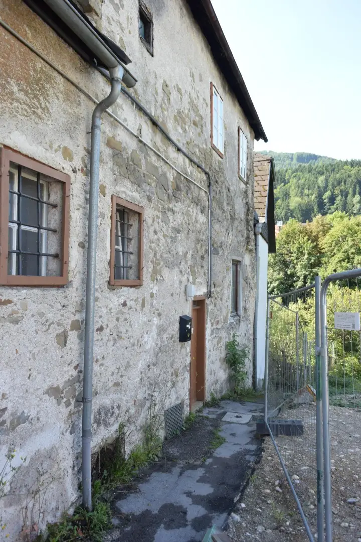 Historisches Objekt mit Ybbszugang