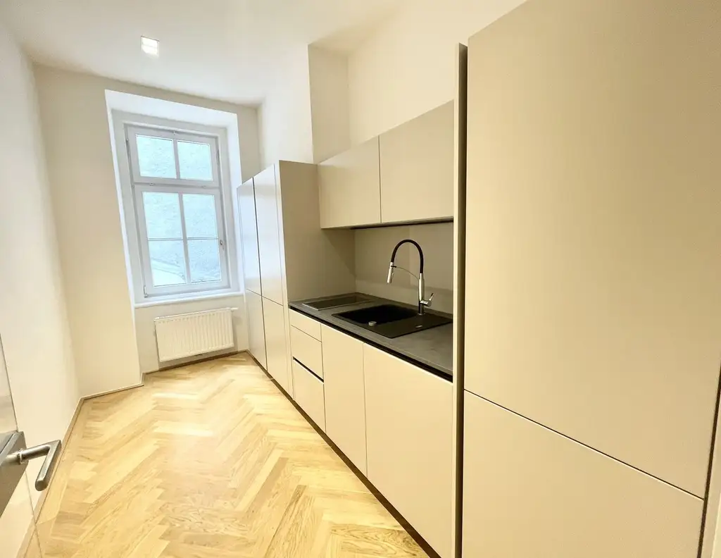 Sanierte Bürofläche in der Herrengasse zu mieten!