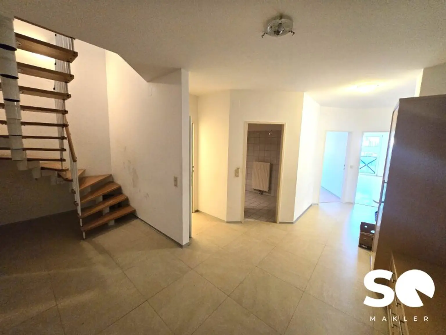 #SQ - MATTERSBURG: GERÄUMIGE MAISONETTENWOHNUNG IN ZENTRUMSNÄHE ZU VERMIETEN