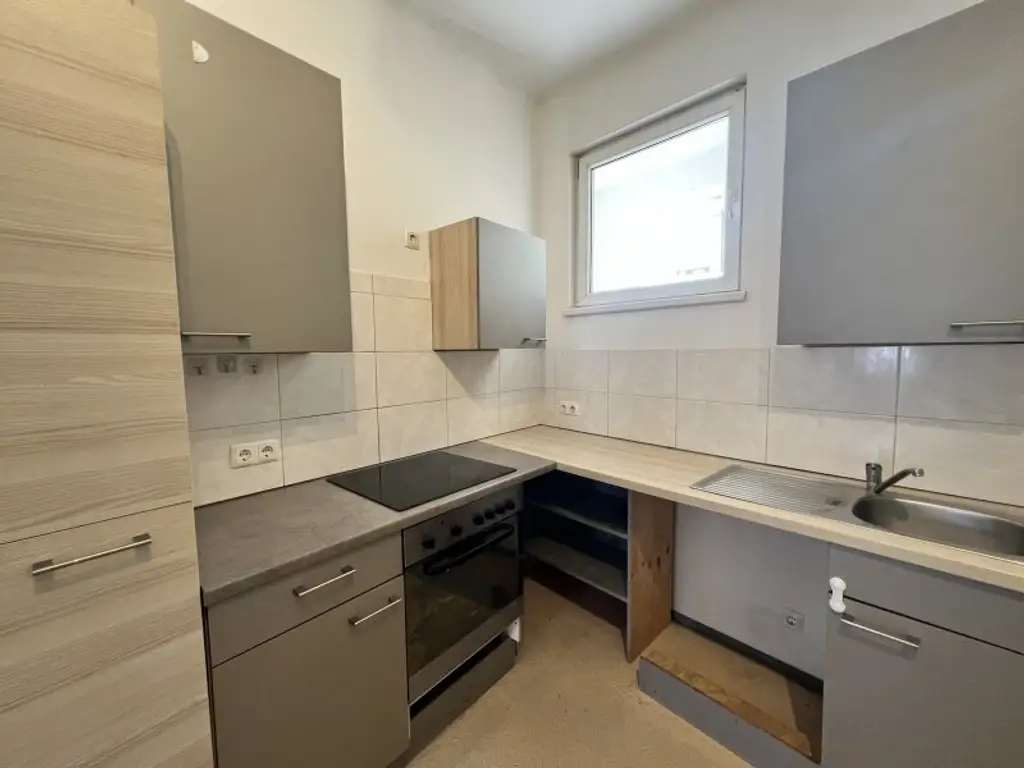 Arbeiter- oder Studentenwohnung in zentraler Mödlinger Lage - nahe Bahnhof - unbefristet (!)