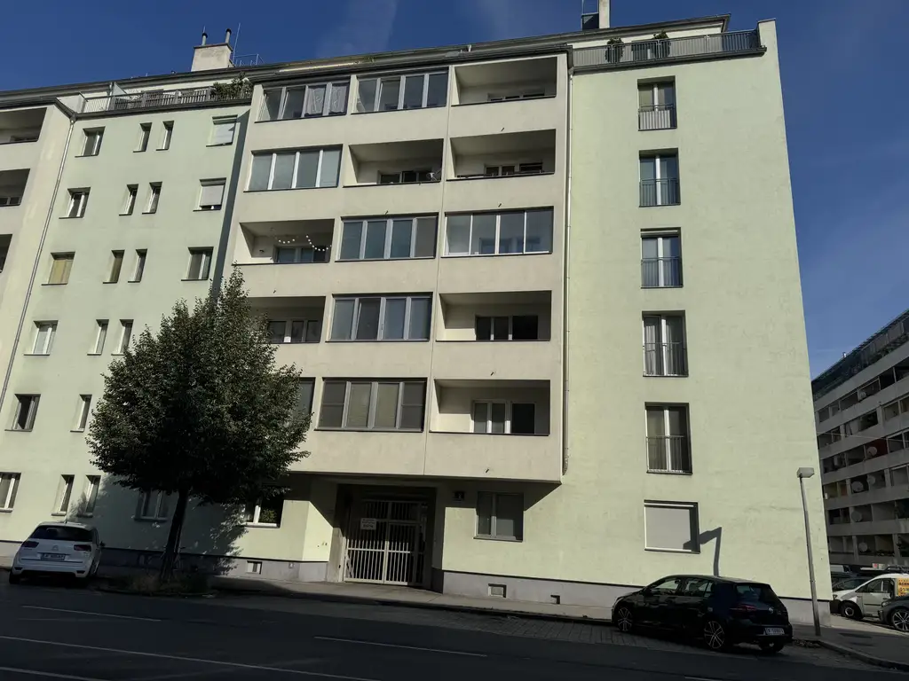 Renovierungsbedürftige 1-Zimmer-Wohnung mit Loggia in 1020 Wien! Ideal für Ihre Ideen!
