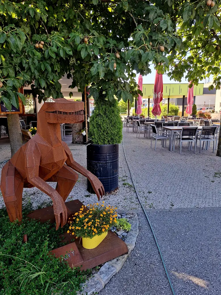 TOP Location mit umsatzstarkem Gastro-Konzept sucht Nachfolger!