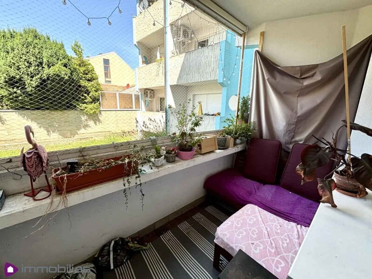 Charmante 3-Zimmer-Wohnung mit Gemeinschaftsgarten und Parkplatz im Herzen von Gänserndorf