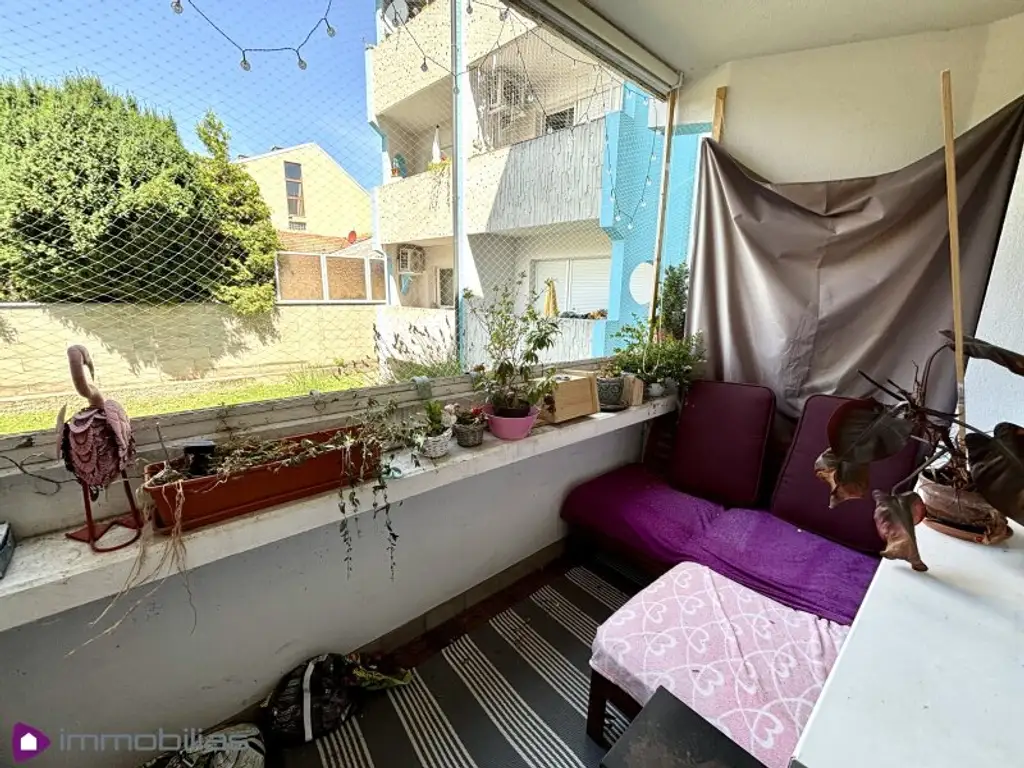 Charmante 3-Zimmer-Wohnung mit Gemeinschaftsgarten und Parkplatz im Herzen von Gänserndorf