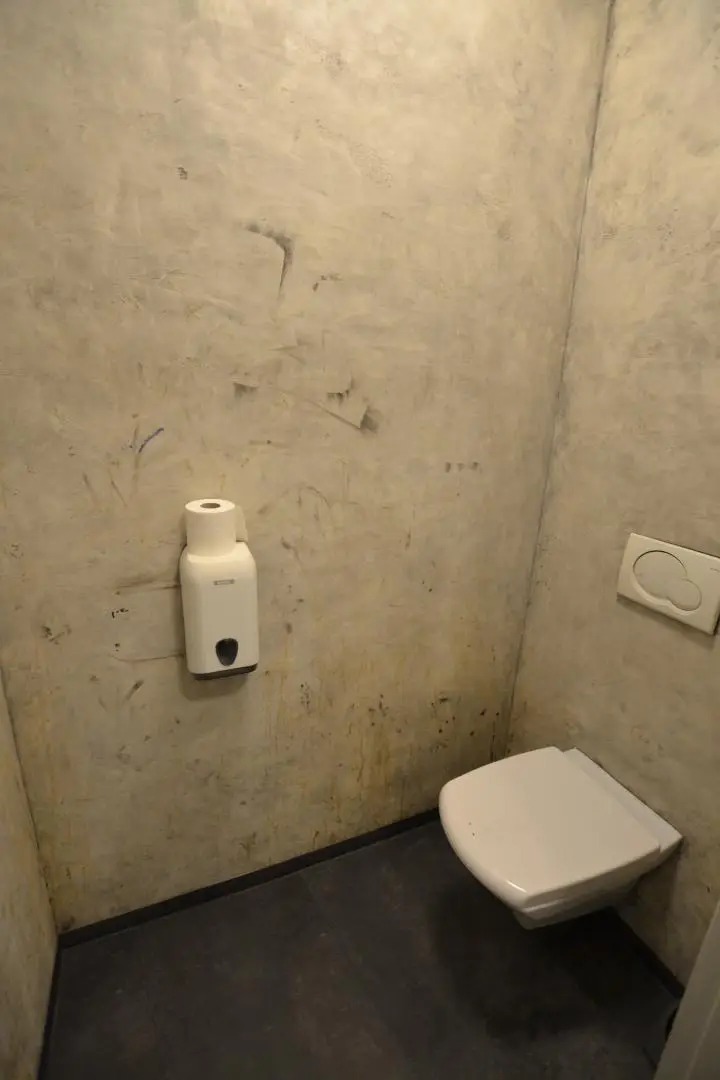 Geschäftslokal mit durchdachtem Grundriss & zwei Eingängen – flexibel nutzbar in guter Lage!