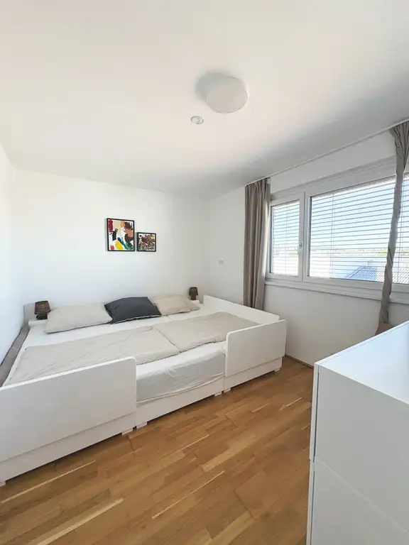 Schlafzimmer I