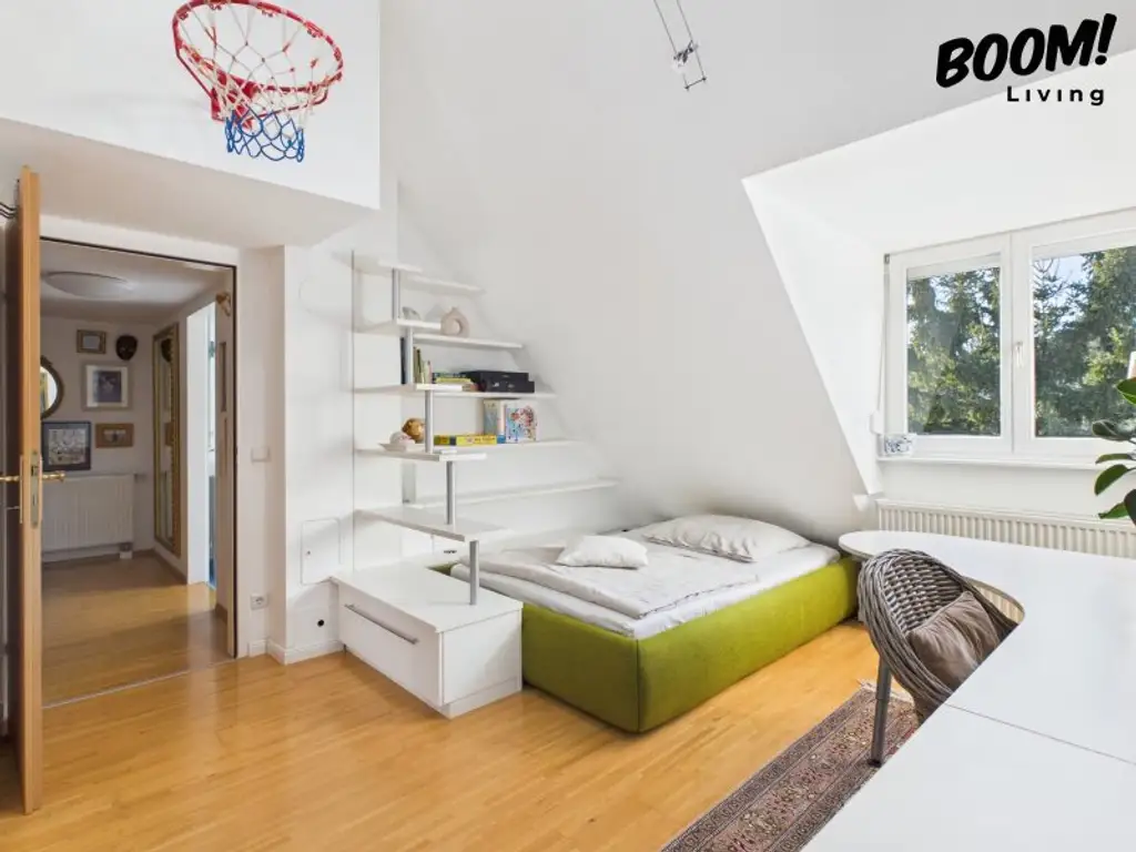 Traumhafte 3,5-Zimmer-Dachgeschosswohnung mit Balkon und Terrasse in 1230 Wien!