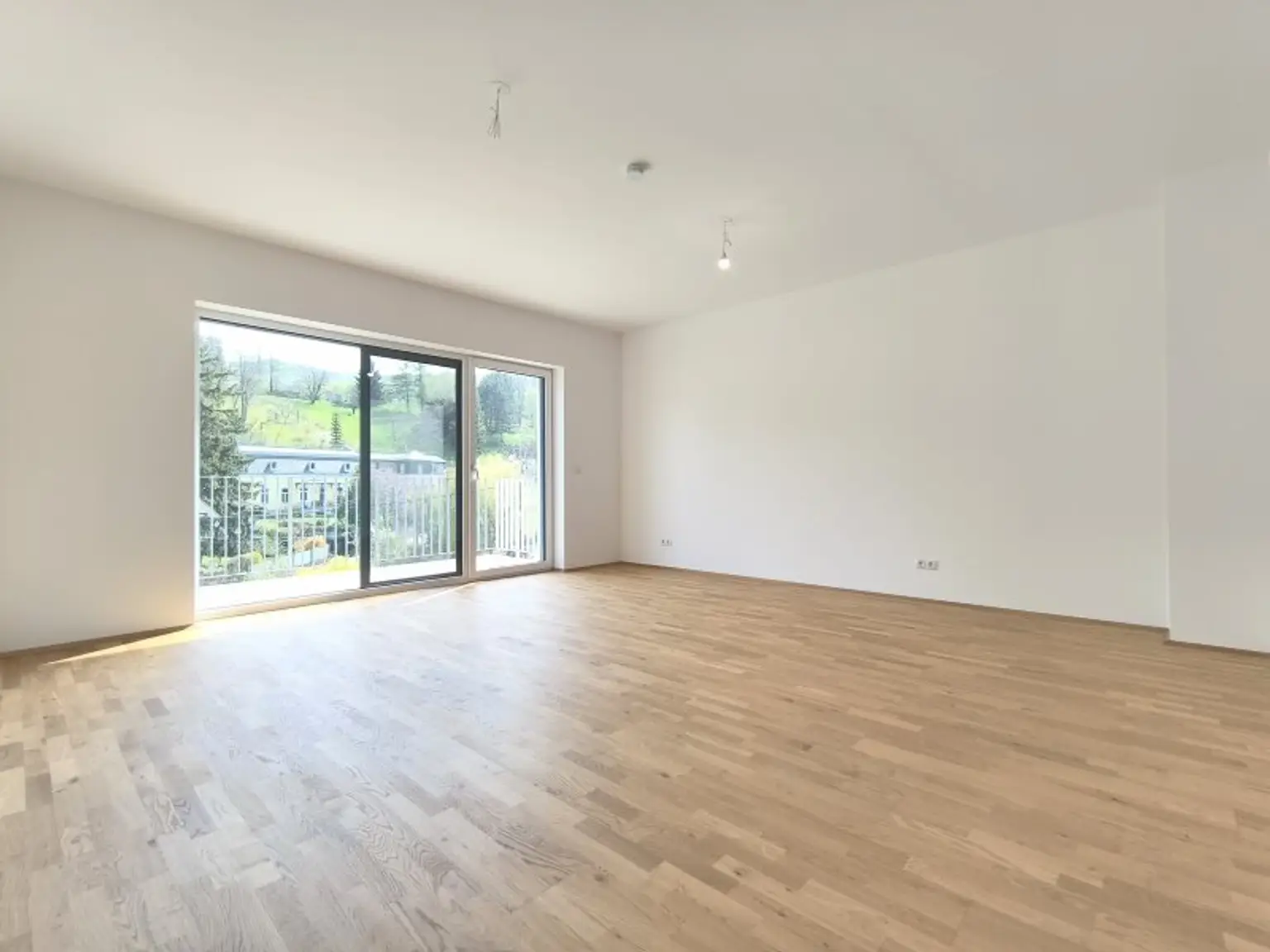 EXKLUSIVES TOWNHAUS AUF EIGENGRUND IN WEIDLING – NATURNAHES WOHNEN MIT STIL - FÜR MENSCHEN MIT ANSPRUCH