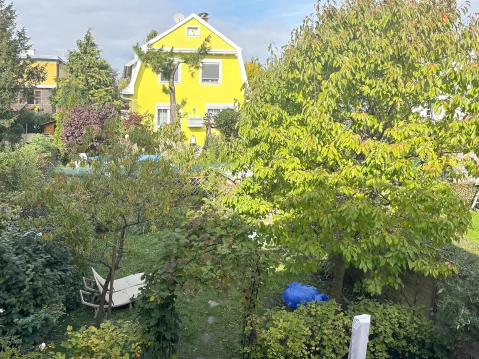 GARTENPARADIES MIT EINFAMILIENHAUS-FLAIR!