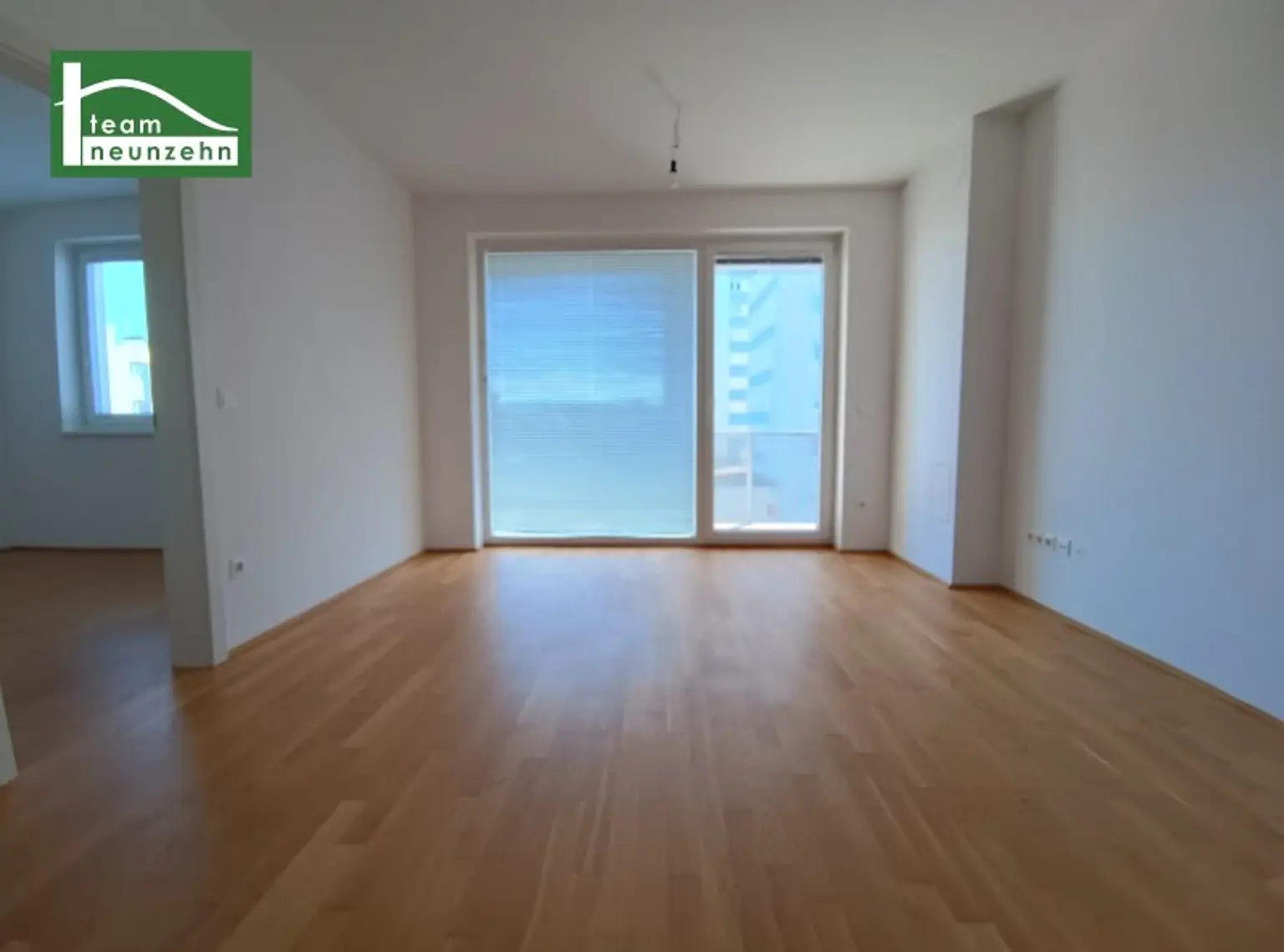 Freundlicher Wohngenuss mit vielen Extras - Tolle Lage und schöne Außenfläche - Nahe Sonnenpark
