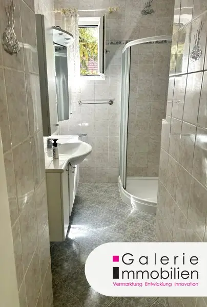 Badezimmer EG