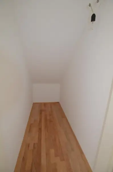 DG-Wohnung direkt beim Alten AKH