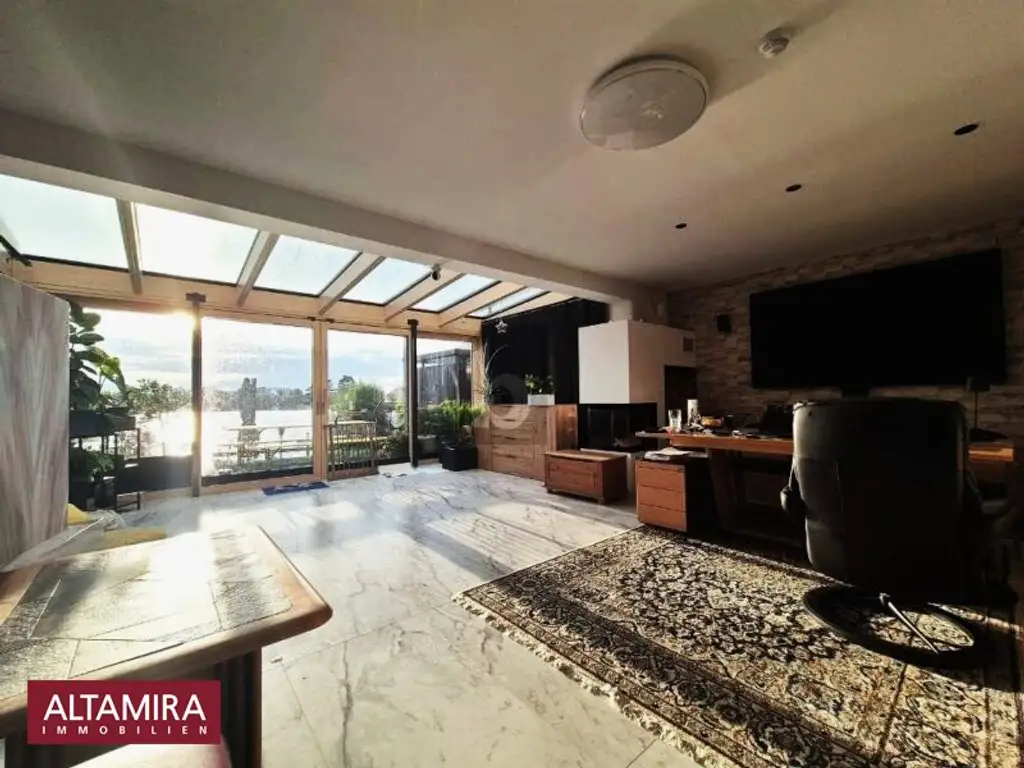 Ankommen um zu bleiben - Modernes Architektenhaus am türkisblauen Dürrsee; Mietgrund