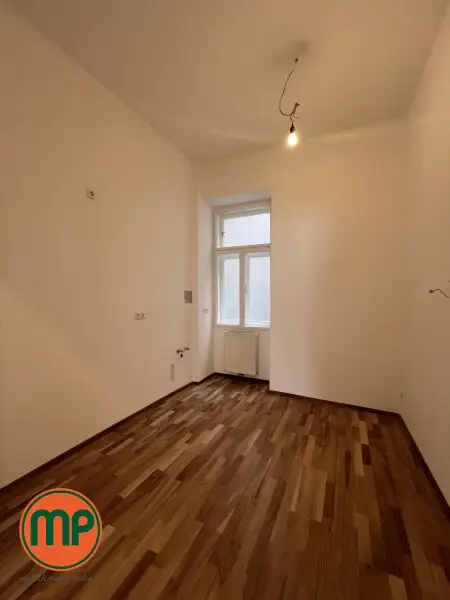 Charmante Altbauwohnung mit 3 Zimmern und Kabinett