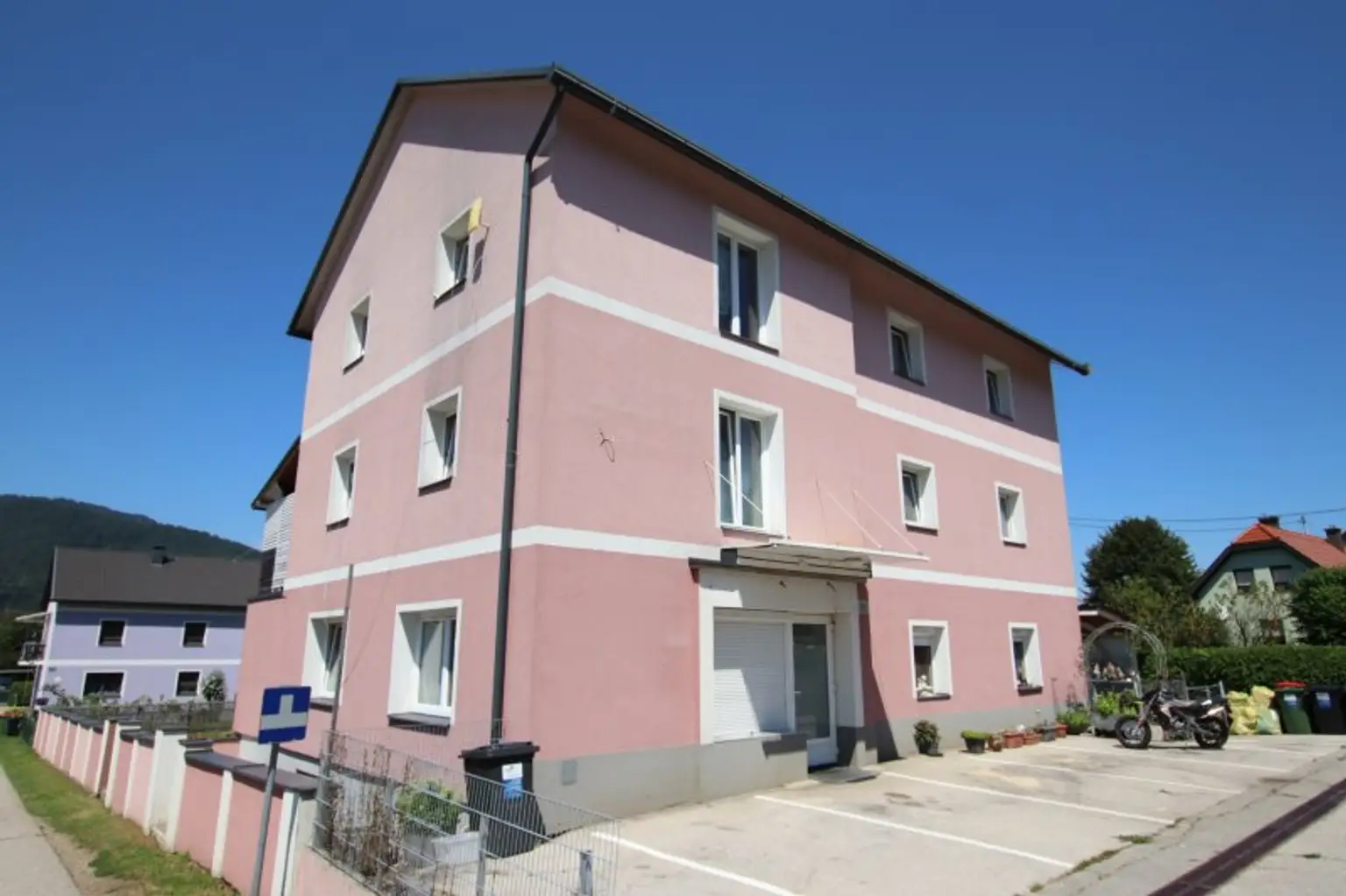 Teilsaniertes 350m² Mehrfamilienhaus/Zinshaus mit 4 Wohnungen in Maria Saal - Ratzendorf - nicht vermietet