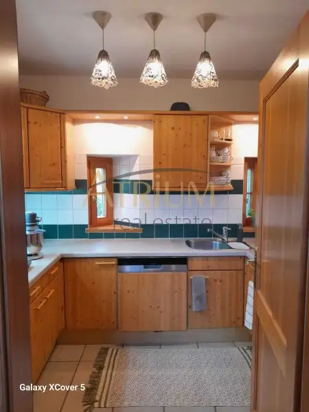 Charmante Maisonette-Wohnung mit Südterrasse und 4% Rendite