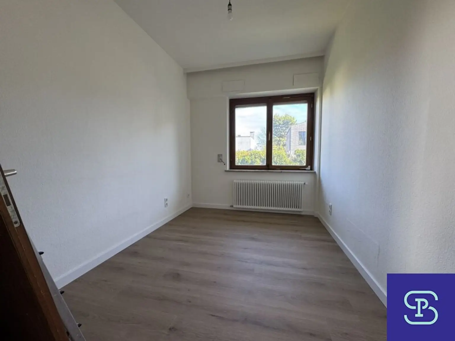 Provisionsfrei: Renoviertes 160m² EFH + 80m² Keller und wunderschönem Garten in Top-Grünlage - 1130 Wien