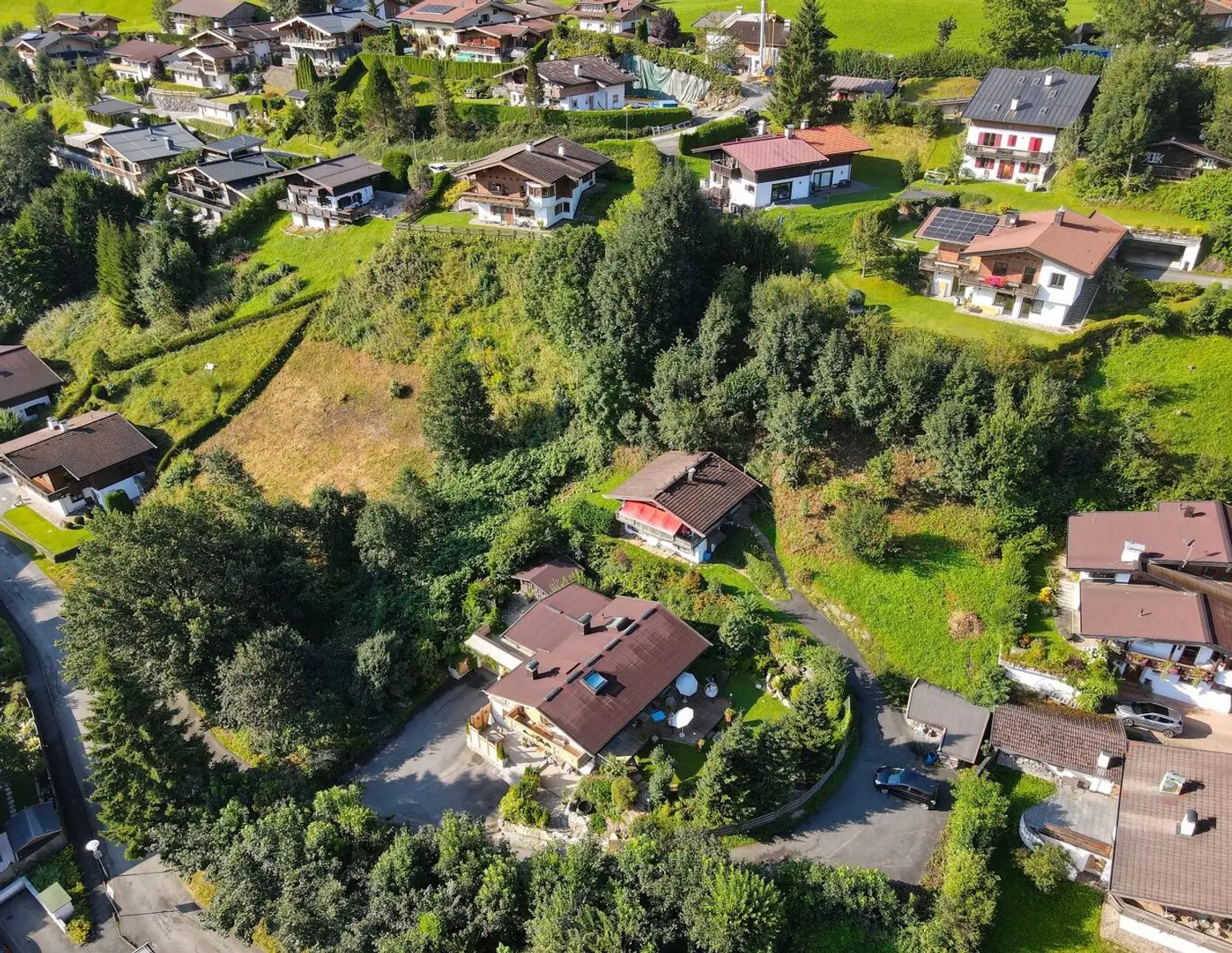 Traumhaft- großzügiges Grundstück für Liebhaber in Kitzbühel mit 1329 m2