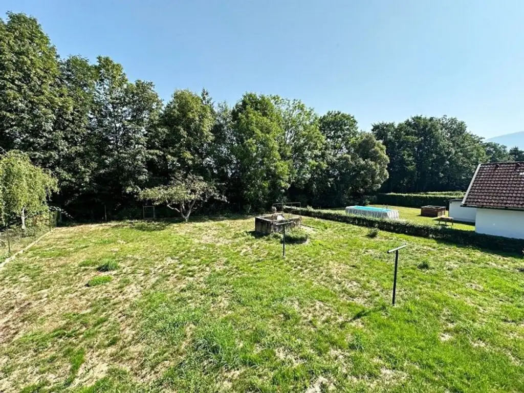 GRÜN. GROSSZÜGIG. VIELSEITIG. Einfamilienhaus mit Potential, 5 Zimmer, Wohnküche, 1139 m2 Grundstück, Wirtschaftsgebäude