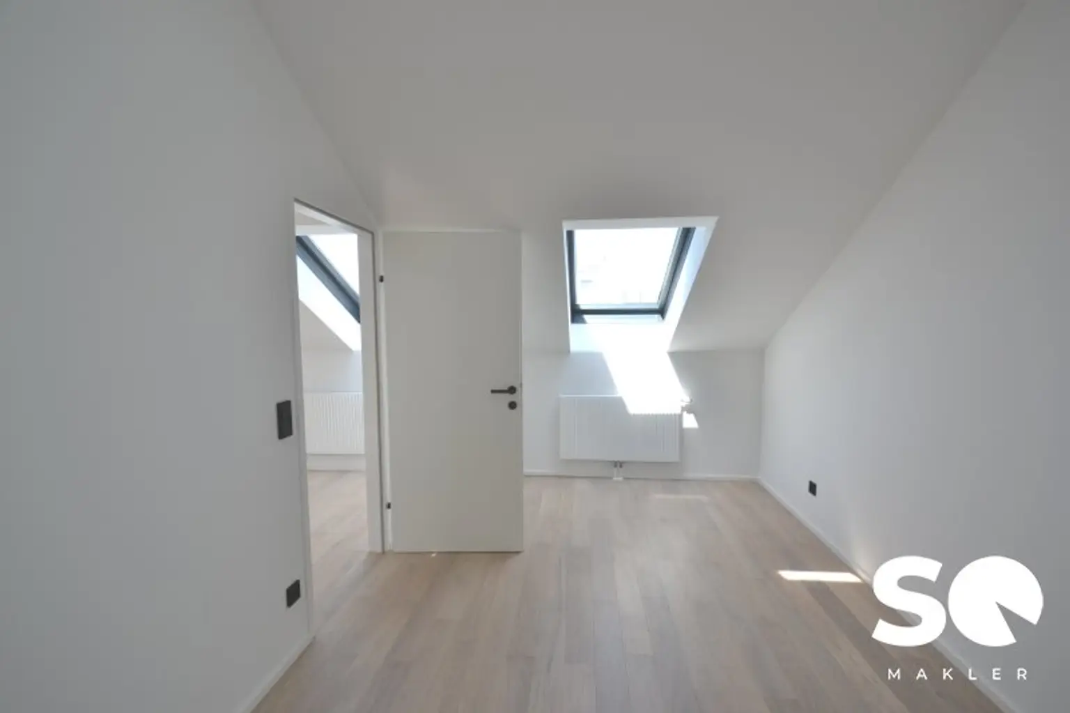 #SQ - STYLISH DG-WOHNUNG BEIM AUGARTEN (GAUßPLATZ) & NÄHE DONAUKANAL (U4) mit FERNBLICK [NEUWERTIG]