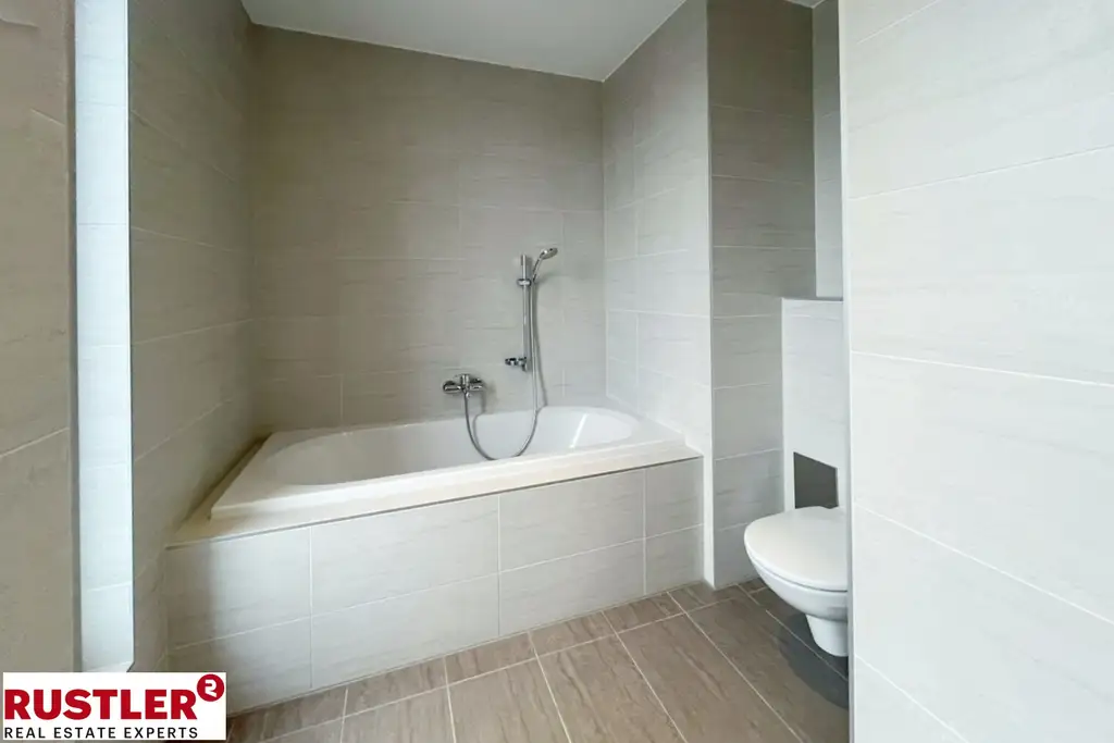 Geräumige 3 Zimmerwohnung mit großzügigen Terrassen!