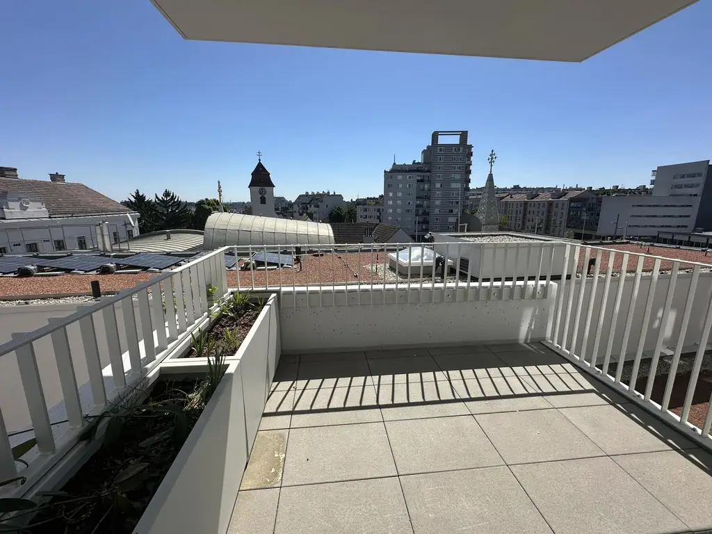 ZU HAUSE DIREKT AN DER U3