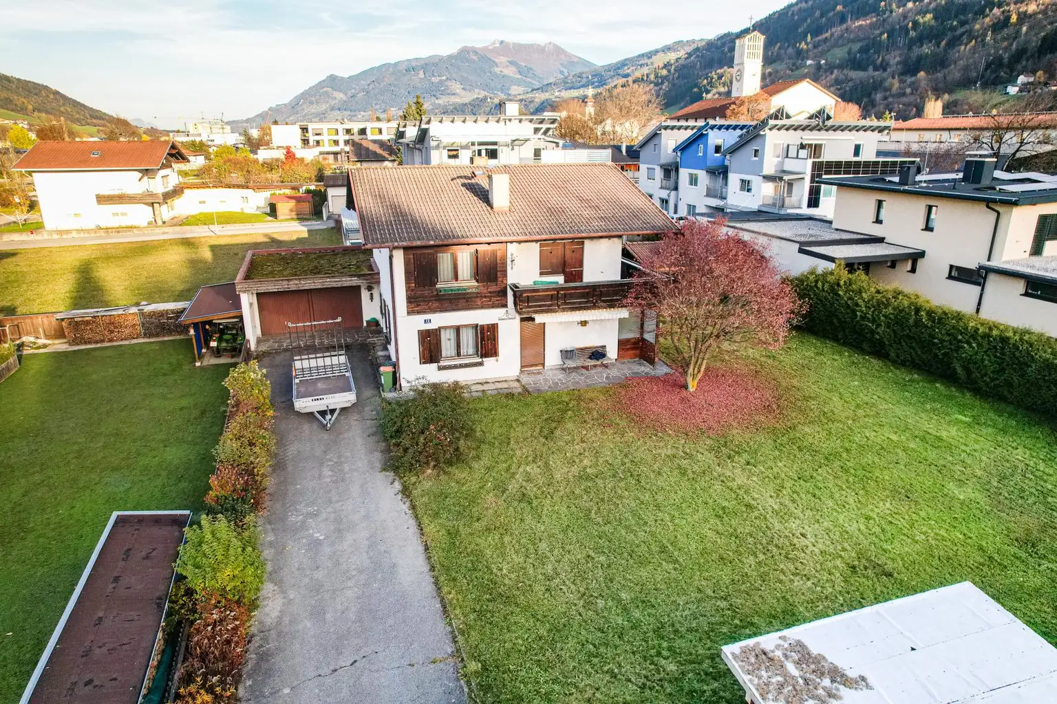 Grundstück mit Altbestand