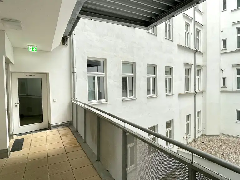 Laubenzugang