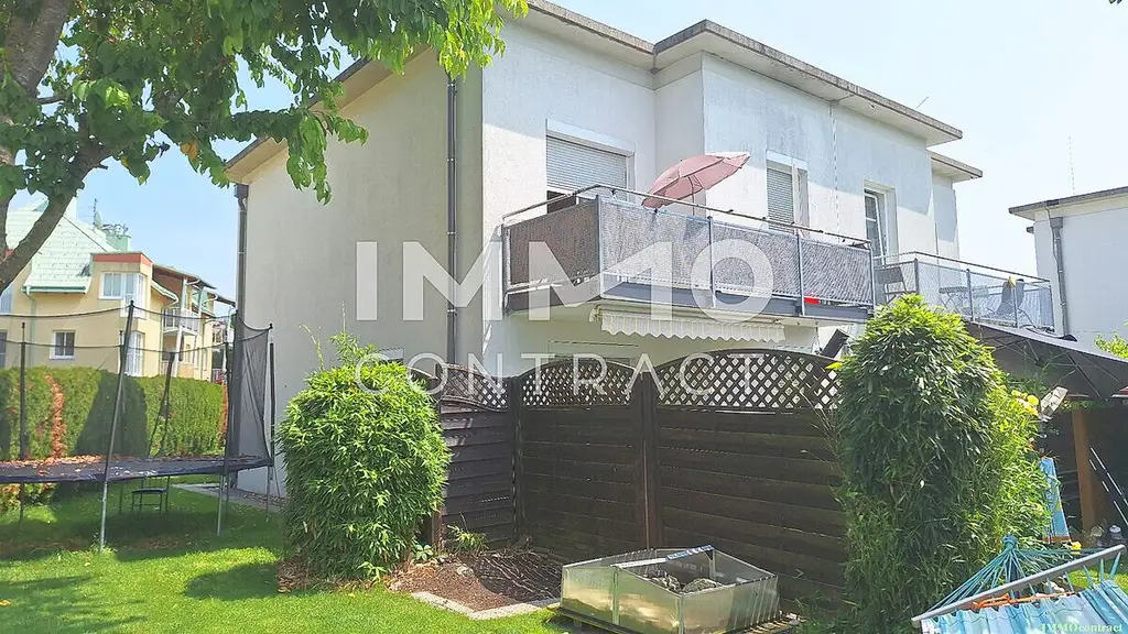 Doppelhaushälfte mit Eigengarten  am Ende einer Sackgasse in Ennsdorf, unterkellert mit Wärmepumpe, Solar und Wohnraumlüftung