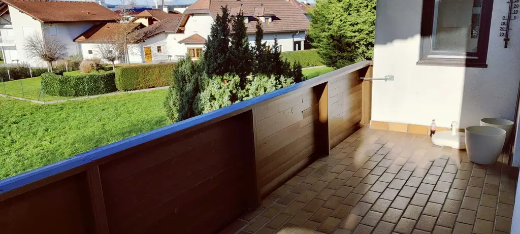 Eine sehr schöne 4 Zimmer-Wohnung mit Balkon im 1. Stock, in Gmunden, in ruhiger Lage.