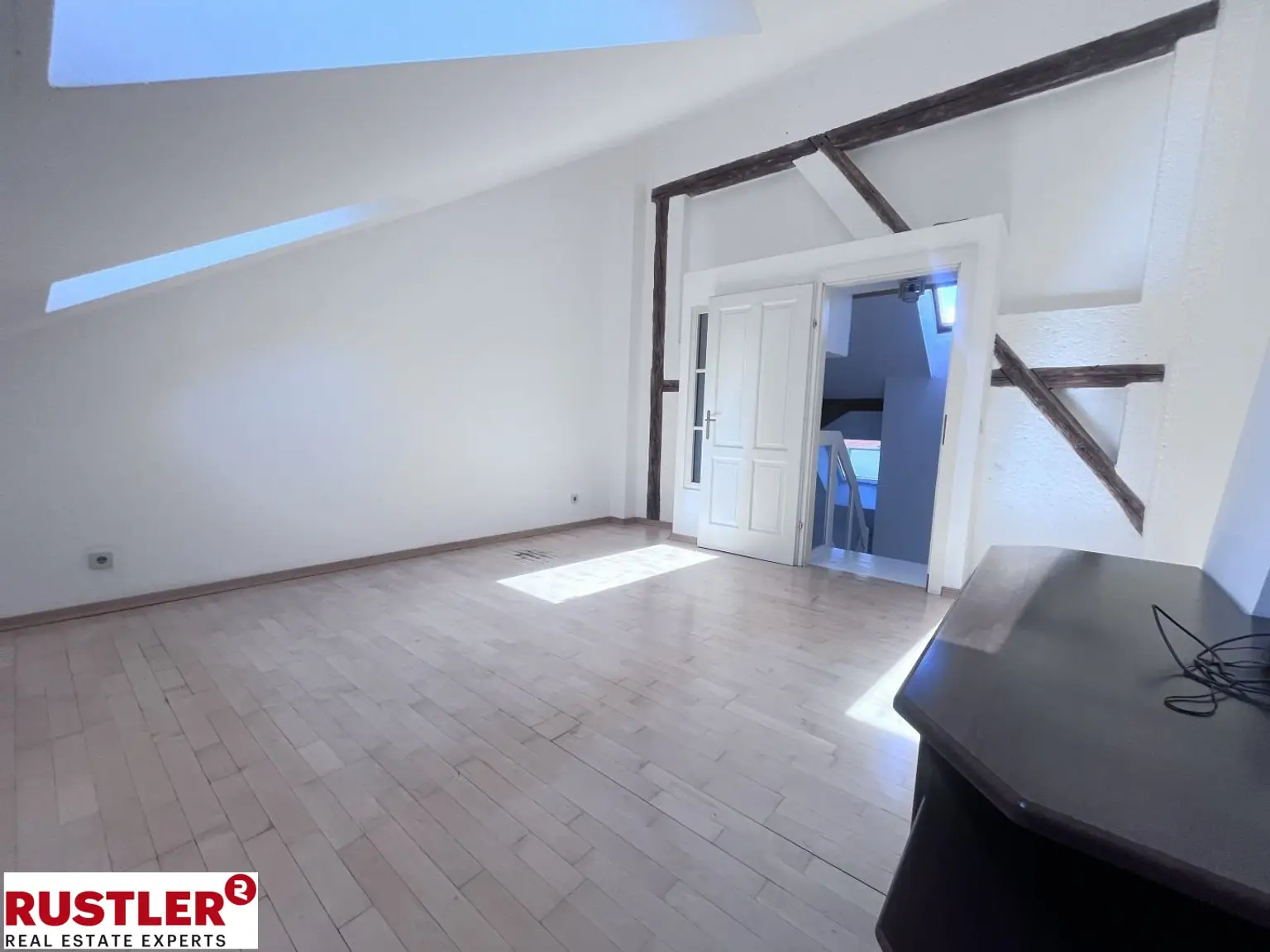 Einzigartiges Stadthaus im Herzen Mariahilfs | Dachterrasse | Garagenstellplatz vor der Haustüre