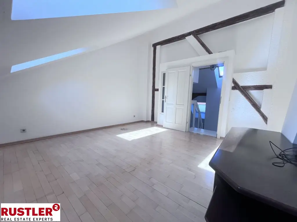 Einzigartiges Stadthaus im Herzen Mariahilfs | Dachterrasse | Garagenstellplatz vor der Haustüre