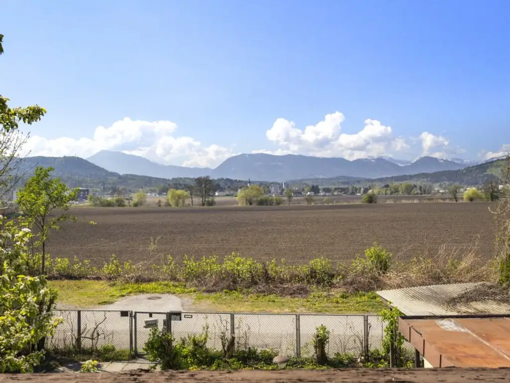Zweifamilienwohnhaus mit 200m² in Waidmannsdorf in Aussichtslage - Karawankenblickstraße