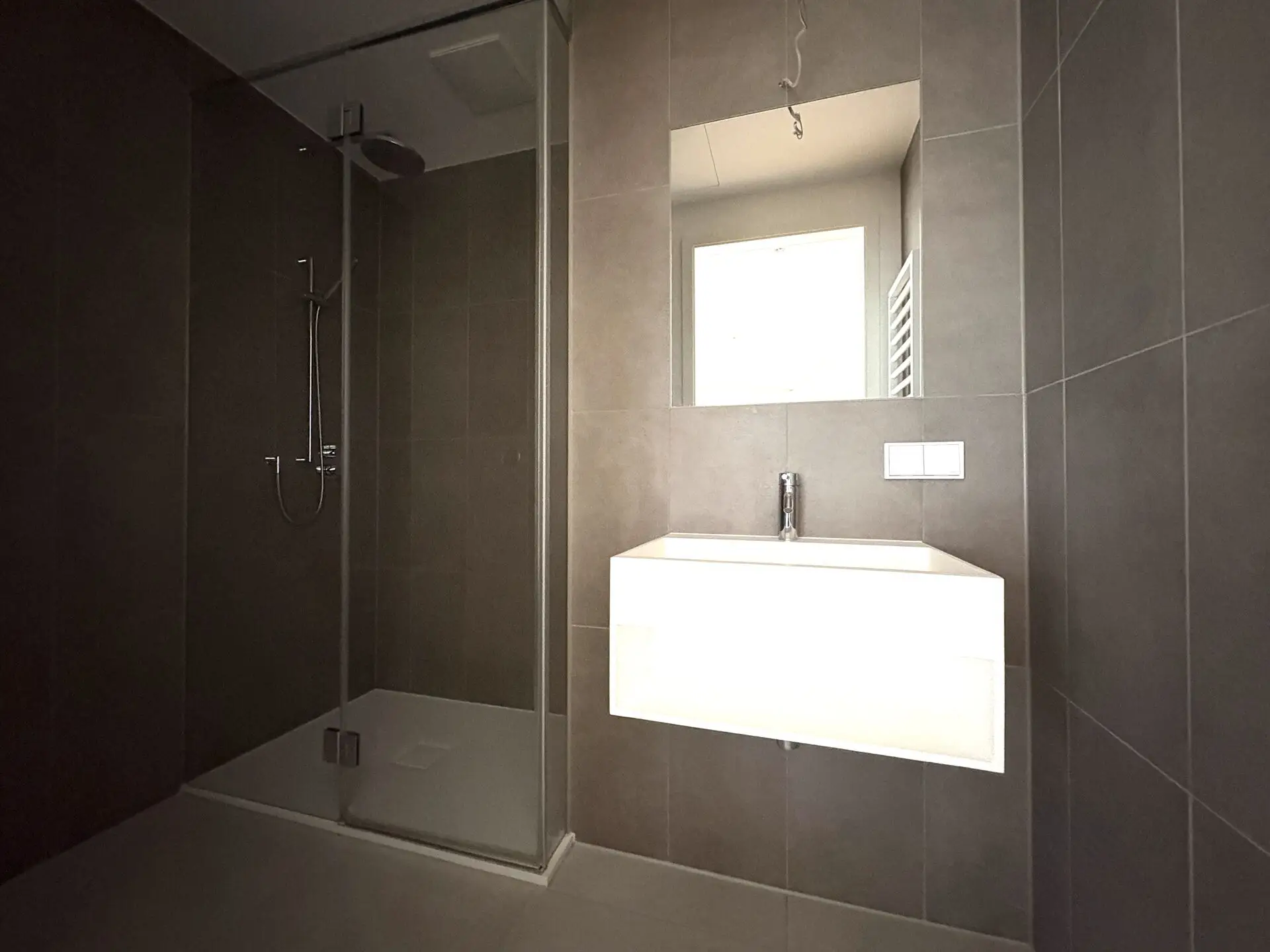 20251222_090152877_iOS