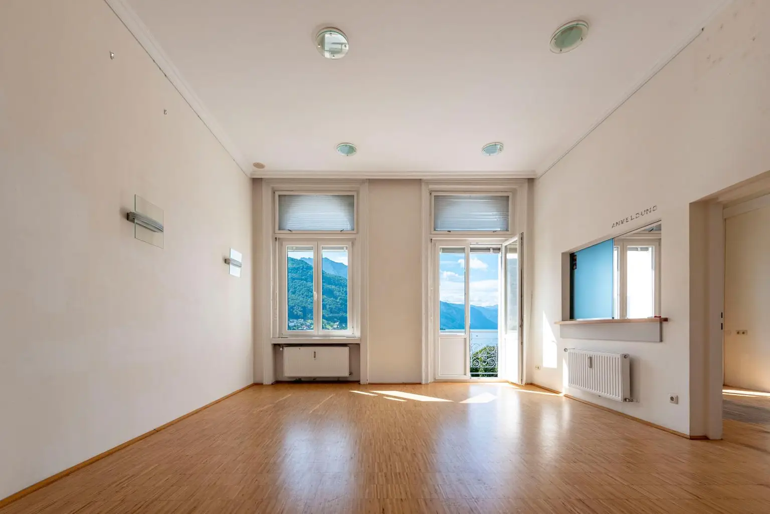 Traumhaft Wohnen am Traunsee im Zentrum von Gmunden, großzügige Wohnung in bester Lage