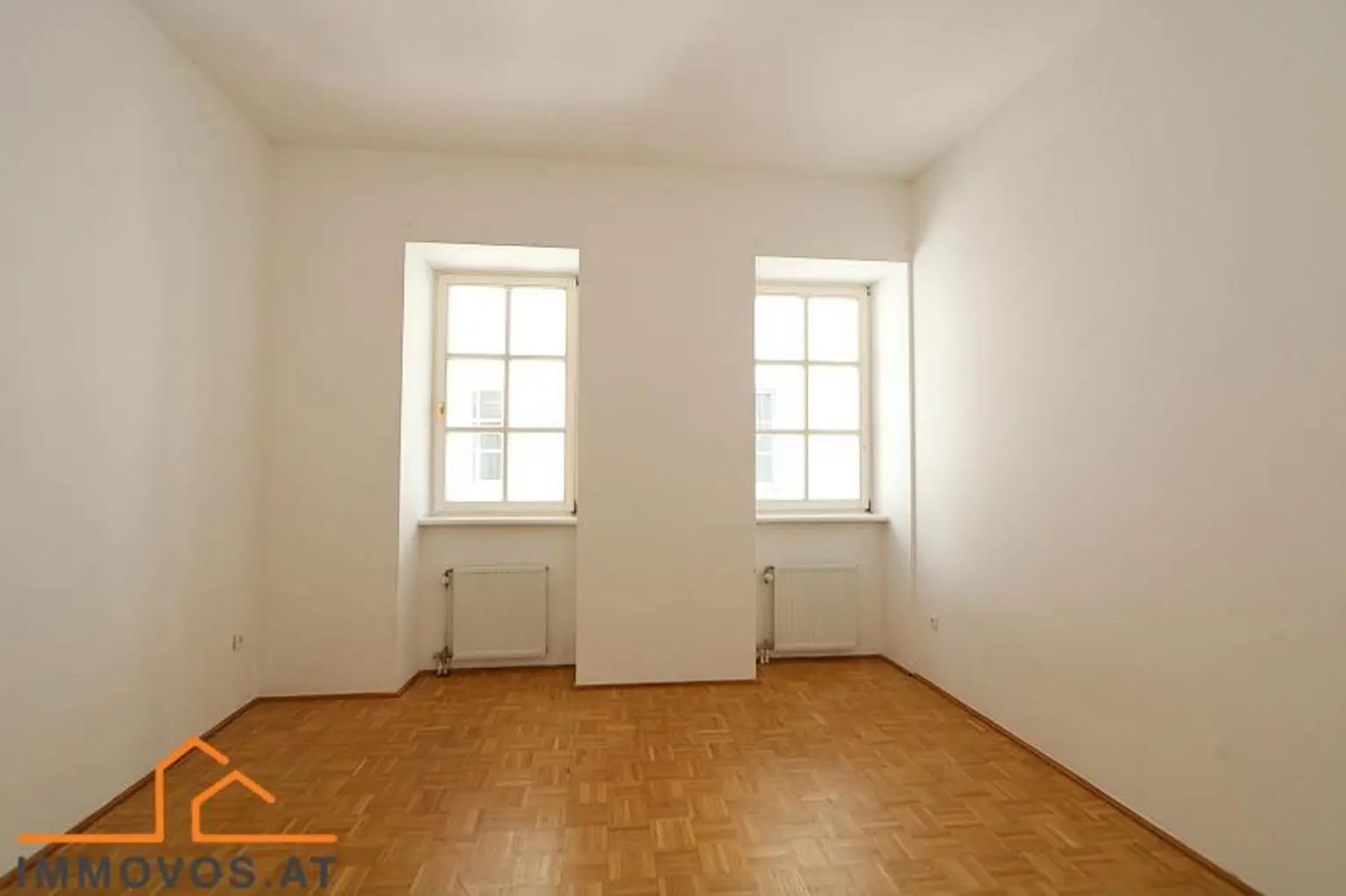 Zimmer 2 (mittig) mit sep. Zugang