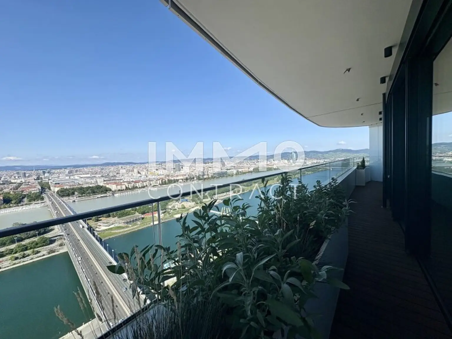 Ausblick Neue Donau aufwärts