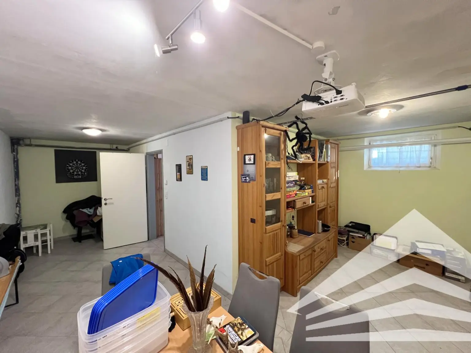 Großzügiges Eckreihenhaus mit Garten & Pool in toller Siedlungslage! 360° Rundgang online!