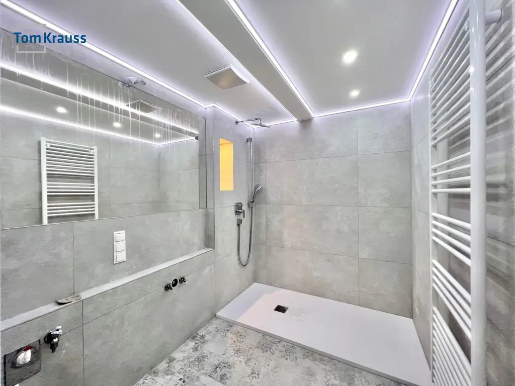 URBANER RÜCKZUG – WOHNEN MIT STIL NAHE DEM HUNDERTWASSERVIERTEL